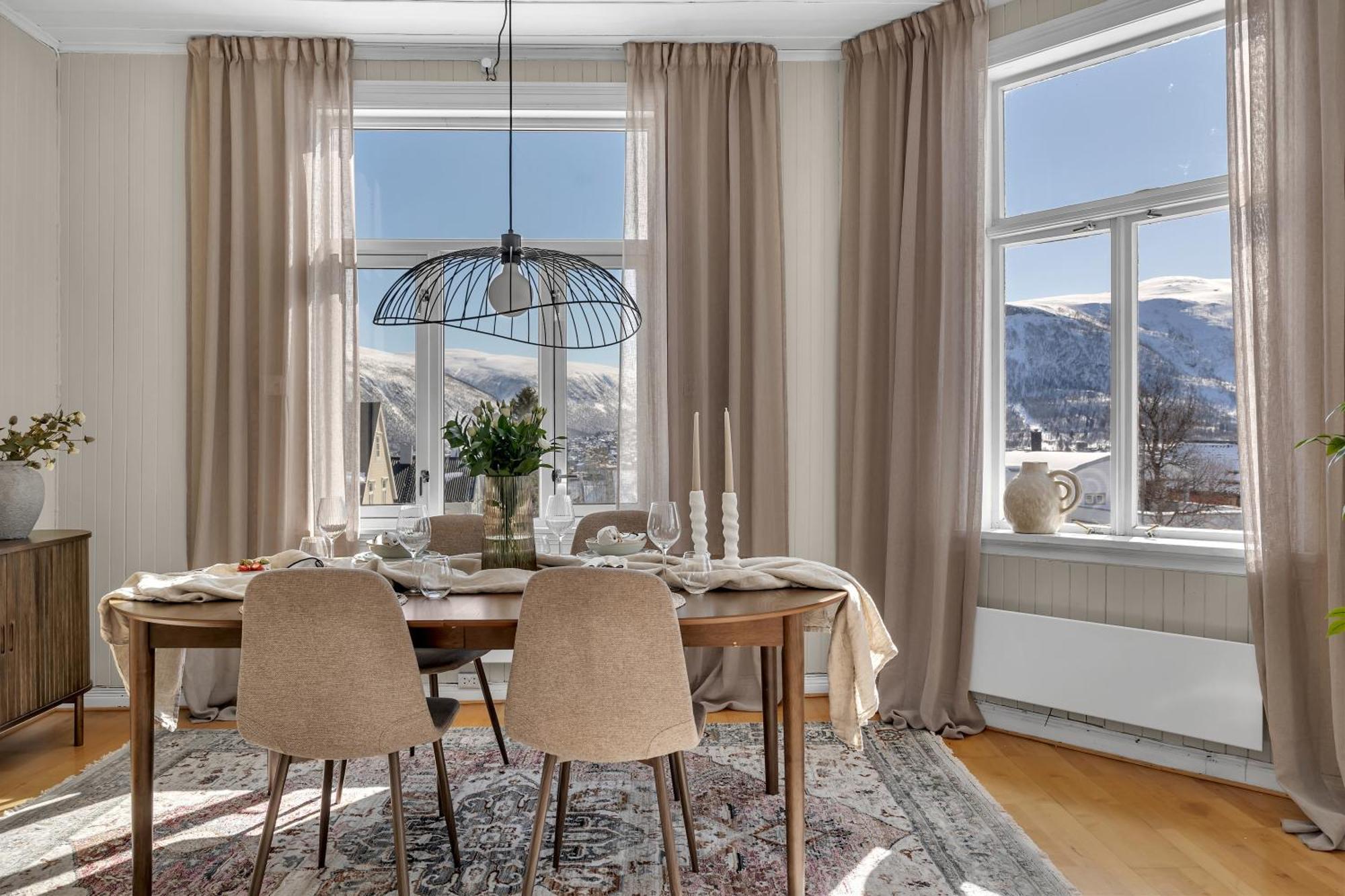 Amazing Tromso City Apartment With Free Parking And Lovely City Views! 외부 사진